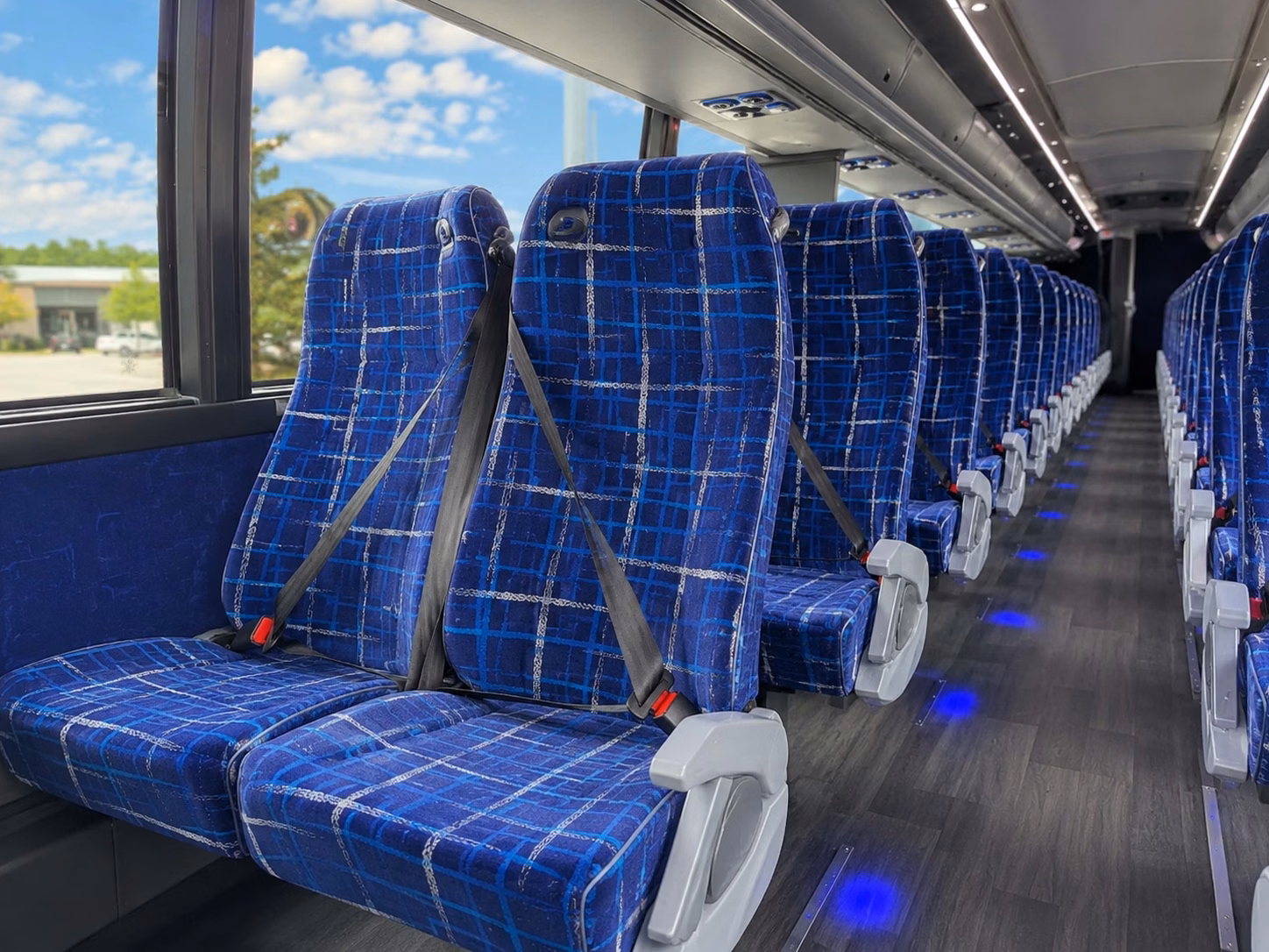 choose a charter bus to isotopes park for albuquerque isotopes games all season long