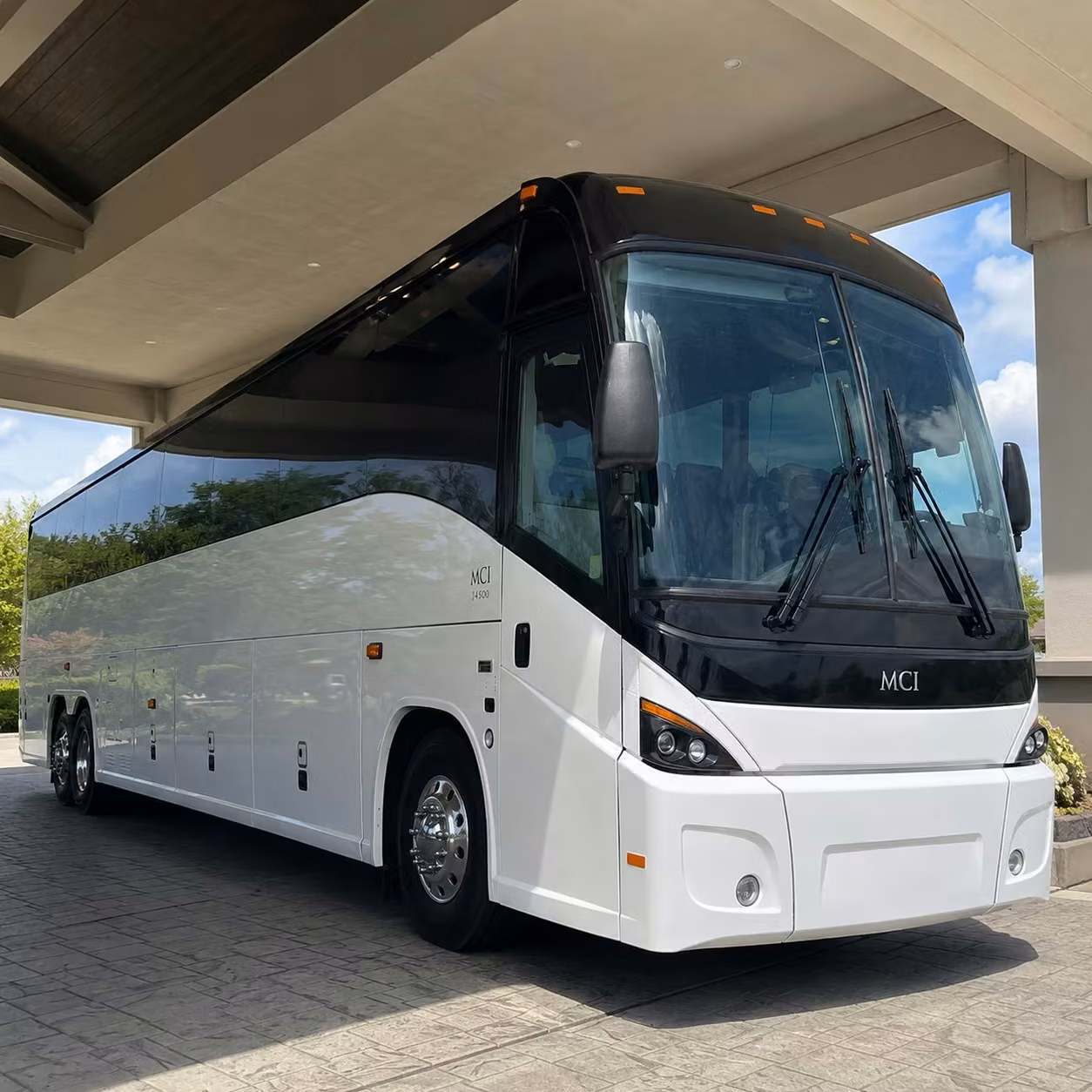 heading outside albuquerque you can still compare airport transportation options