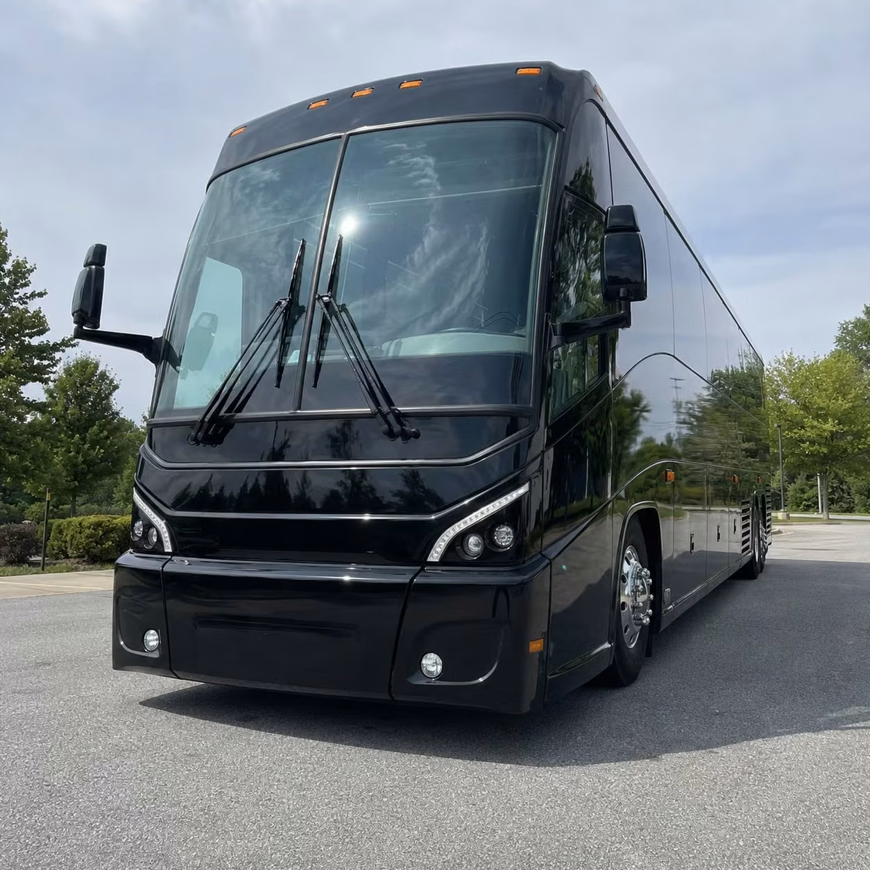hospital systems universities and government agencies in albuquerque rely on recurring shuttle services